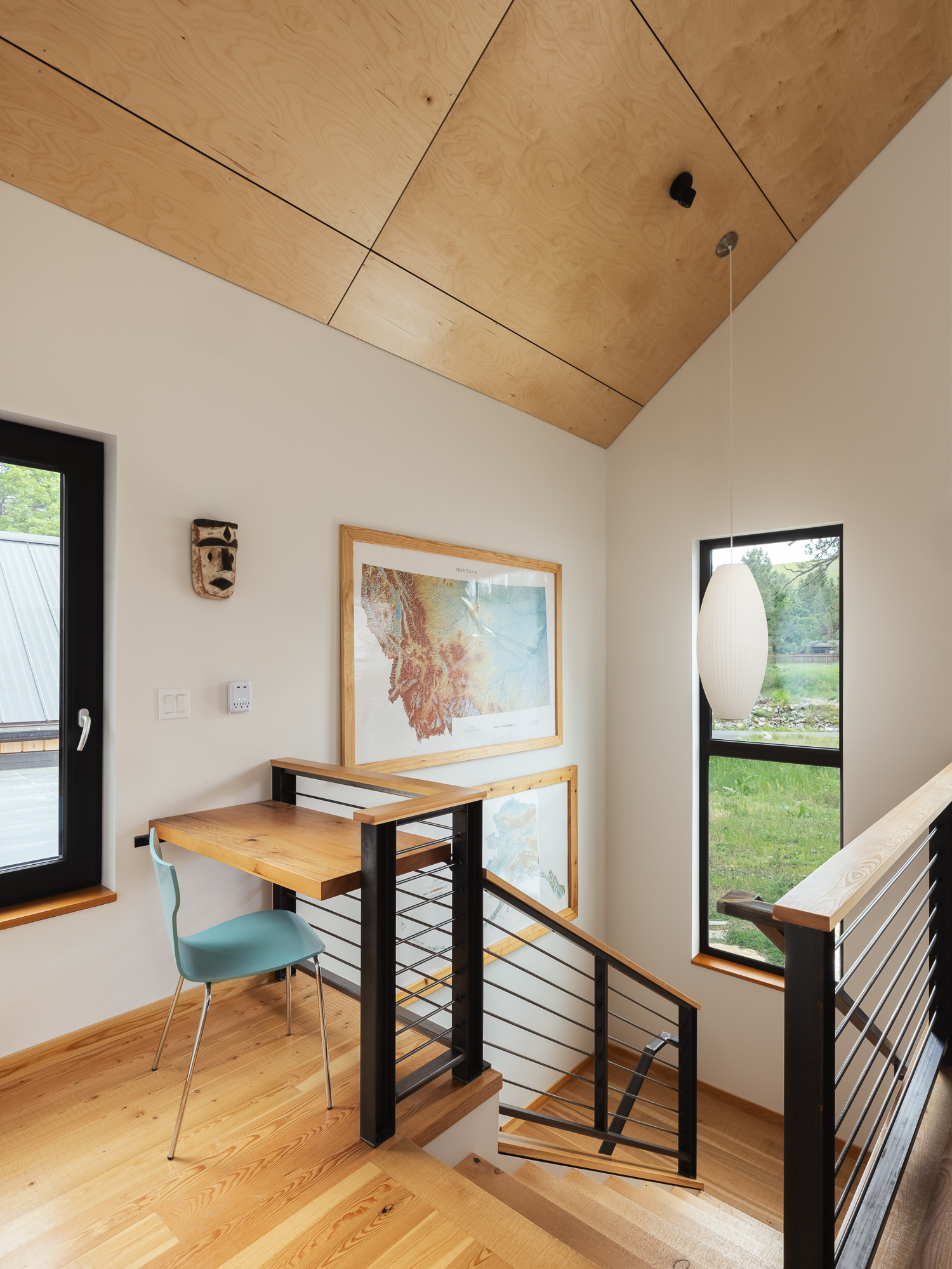 Sycamore Residence — Reclaimed pine landing & desk nook